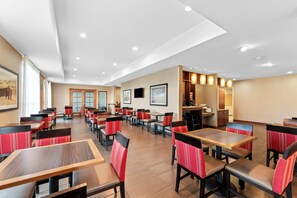 Free daily continental breakfast  - Comfort Inn & Suites Avera Southwest (Sioux Falls)