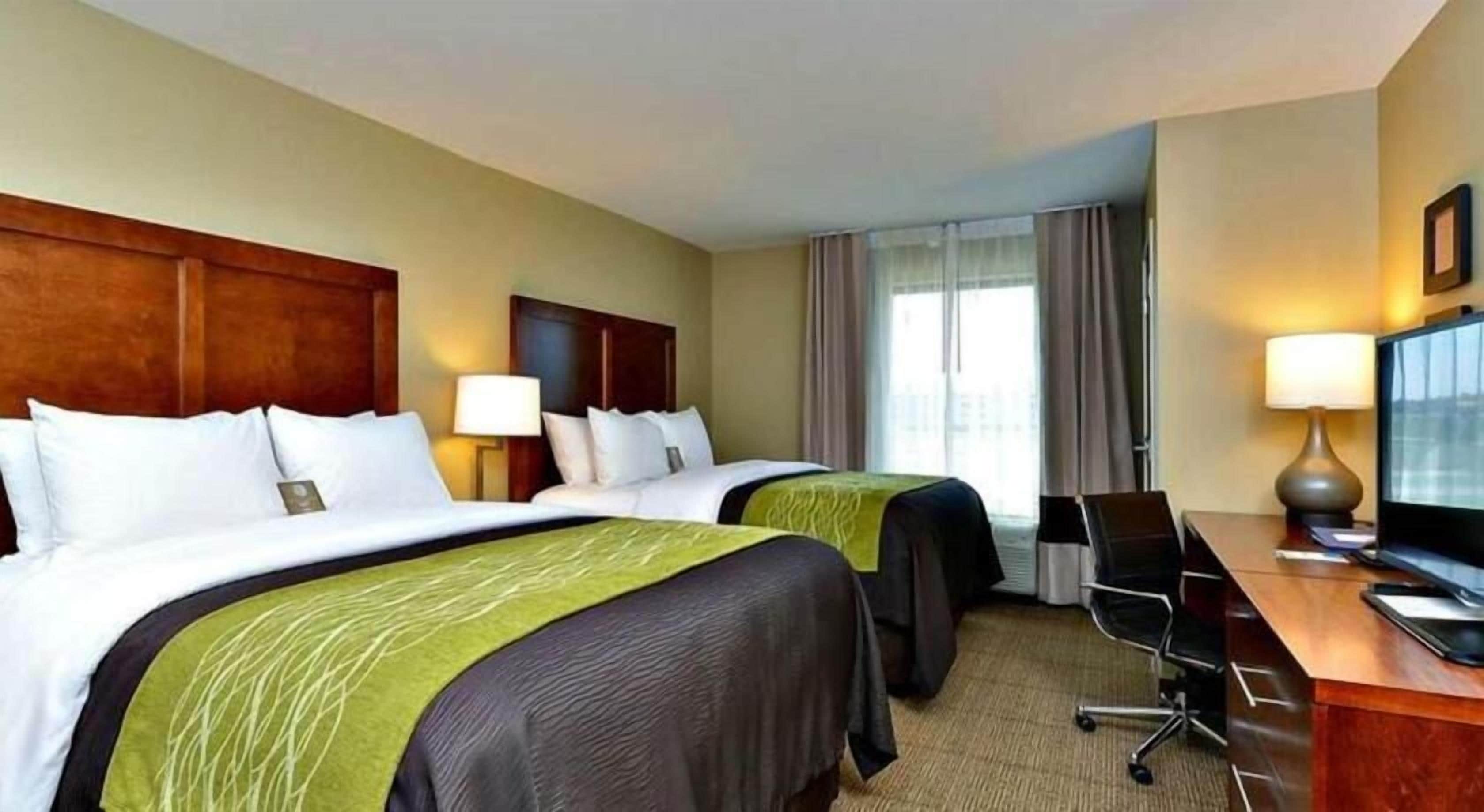 Premium bedding, pillow-top beds, in-room safe, desk