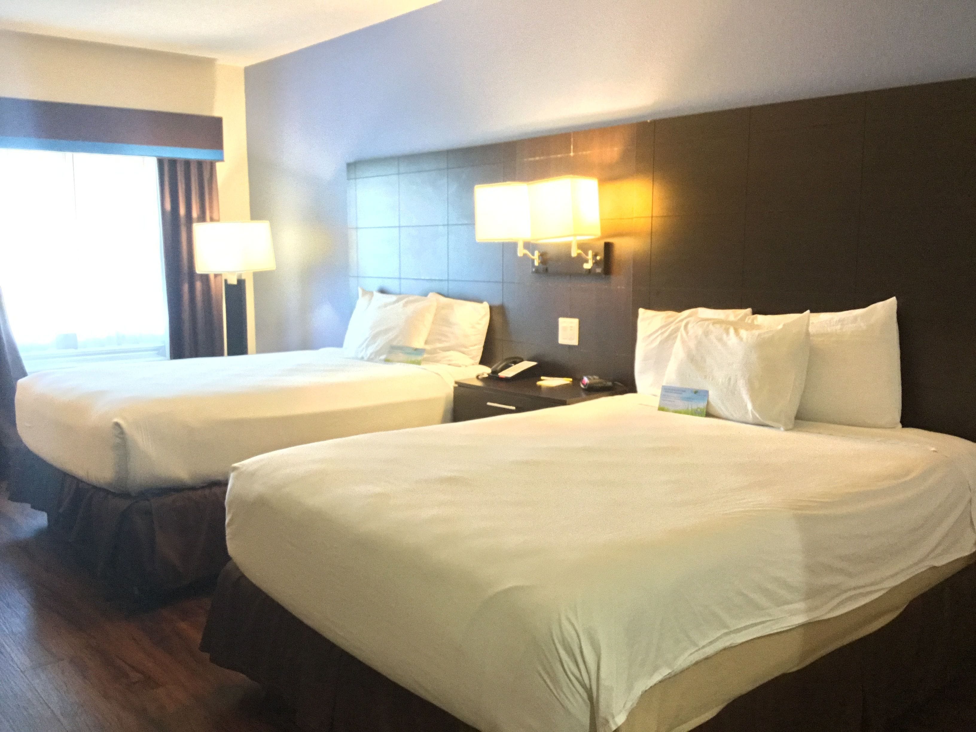 Photo - Days Inn & Suites by Wyndham Galveston West/Seawall
