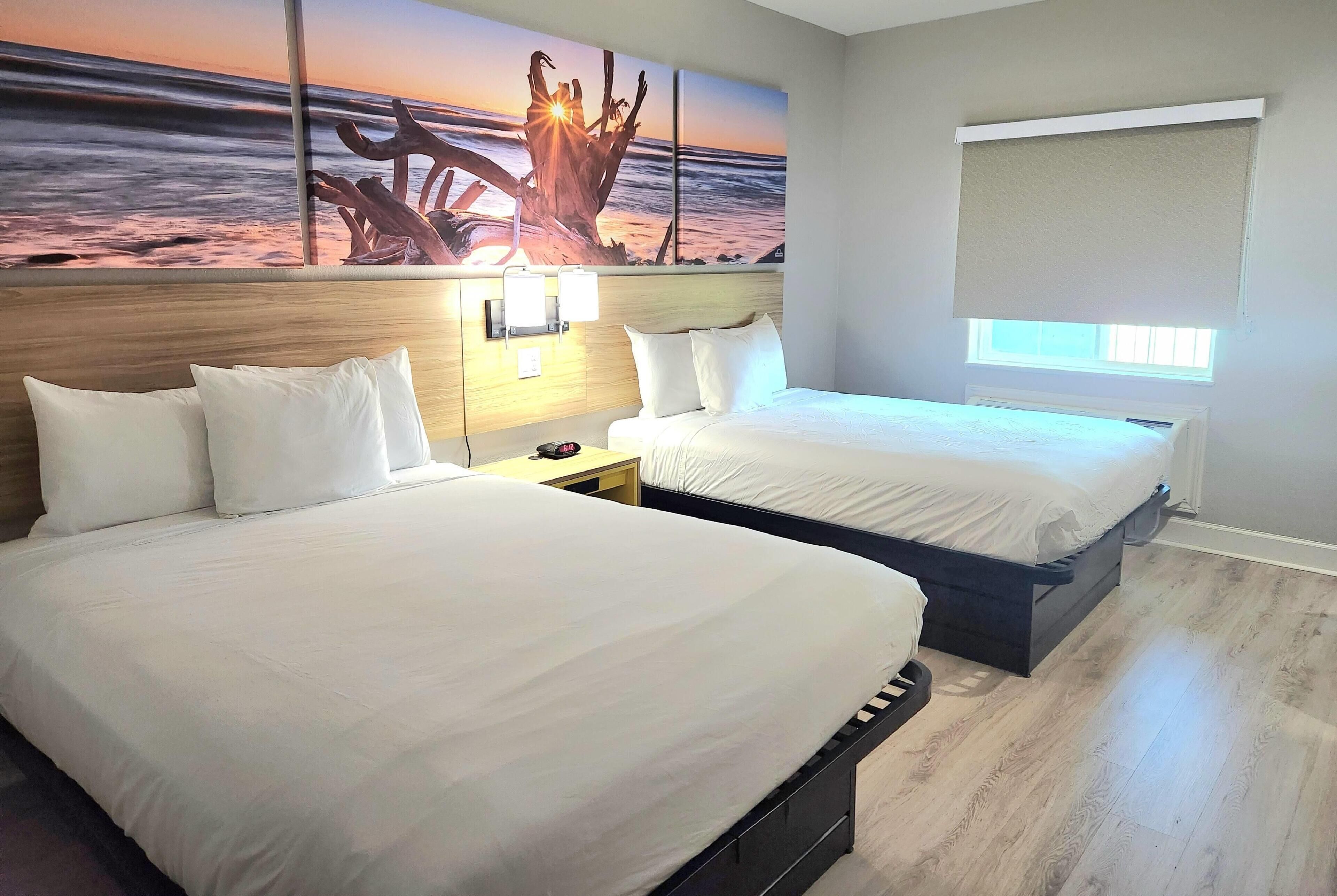Photo - Days Inn & Suites by Wyndham Galveston West/Seawall