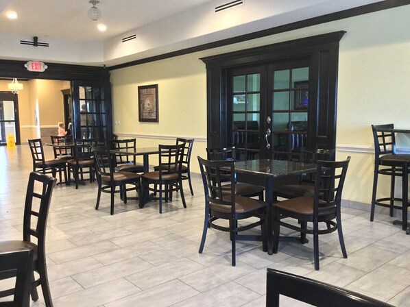 Khu vực dùng bữa sáng