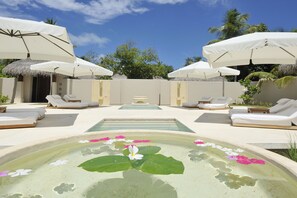 غرف معالجة الأزواج، ساونا، حوض استحمام ساخن، غرفة بخار، حمام تركي