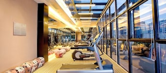 Yuzhou Camelon Hotel