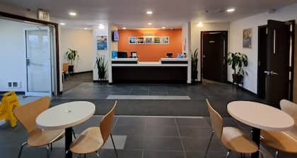 Motel 6 Regina, SK