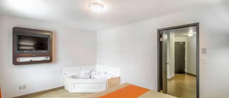 Escritorio, espacio para trabajar con laptop y cunas gratuitas