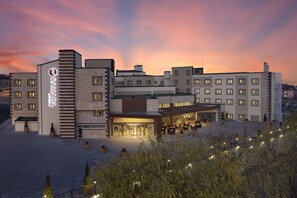 Front of property - evening/night - Ramada by Wyndham Cappadocia (Ürgüp)