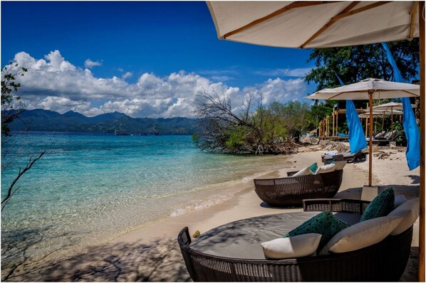 Property grounds - Karma Reef (Gili Meno)