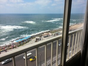 Minibar, desk, soundproofing, free WiFi - Royal Crown Hotel (Alexandria)