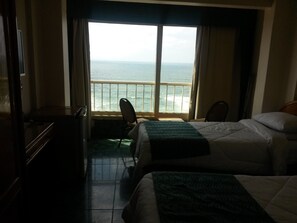 Minibar, desk, soundproofing, free WiFi - Royal Crown Hotel (Alexandria)