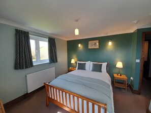 Double Room (Room 2) | Free WiFi - The Dolfor Inn Adults only (Newtown)
