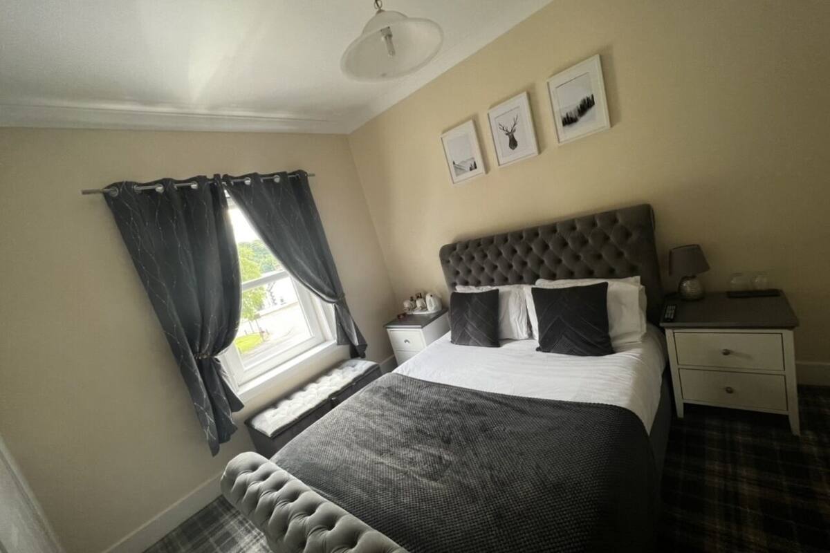 Standard Double Room, Ensuite | Bathroom