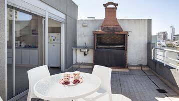 Studiolejlighed - terrasse (Grill) | Terrasse/gårdhave