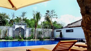 Pool - Grand Royal BIL Lombok (Praya)
