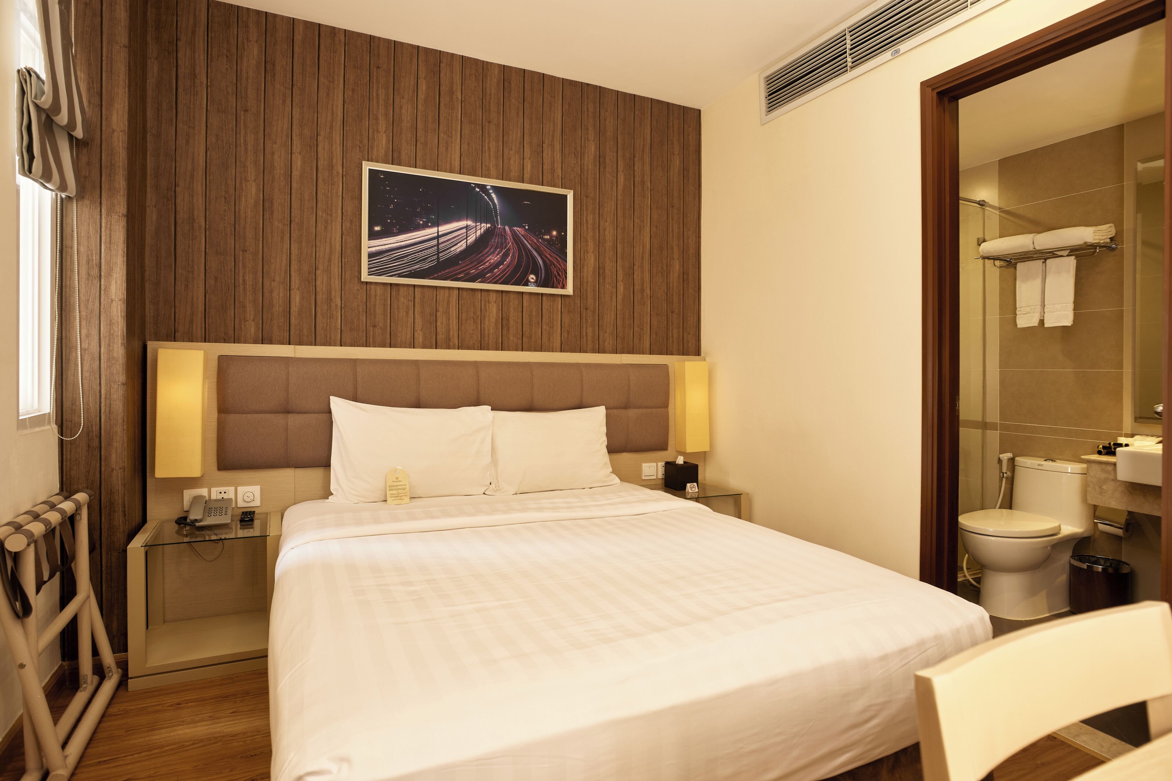 Superior-Zimmer, 1 Doppelbett | Minibar (mit einigen kostenlosen Artikeln), Zimmersafe, Schreibtisch