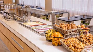 Dagelijks ontbijtbuffet inbegrepen