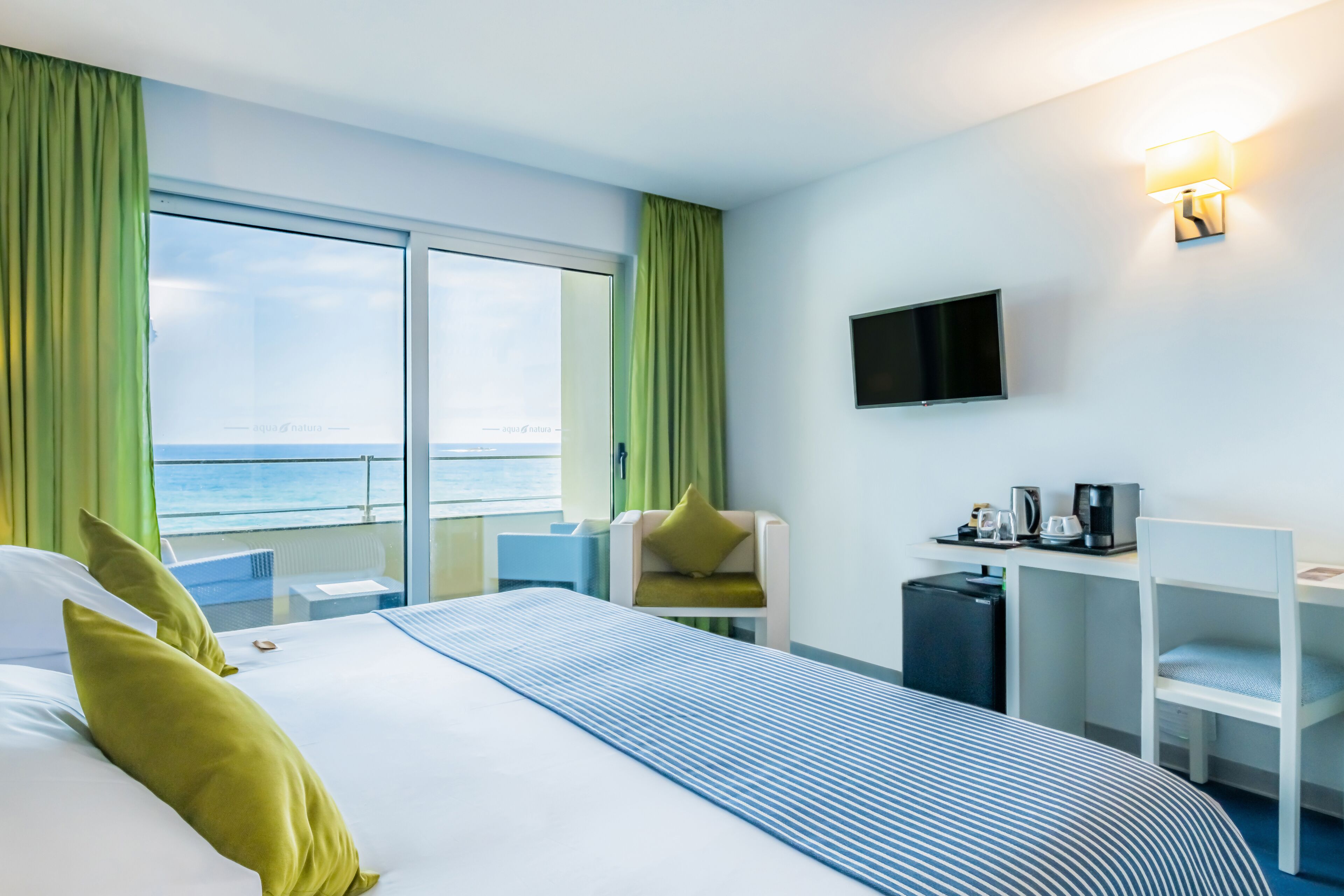 double room, sea view | free minibar items, in-room safe, individually decorated