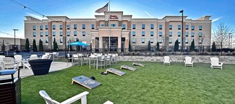 Hampton Inn & Suites Robbinsville