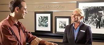 Hampton Inn & Suites Robbinsville