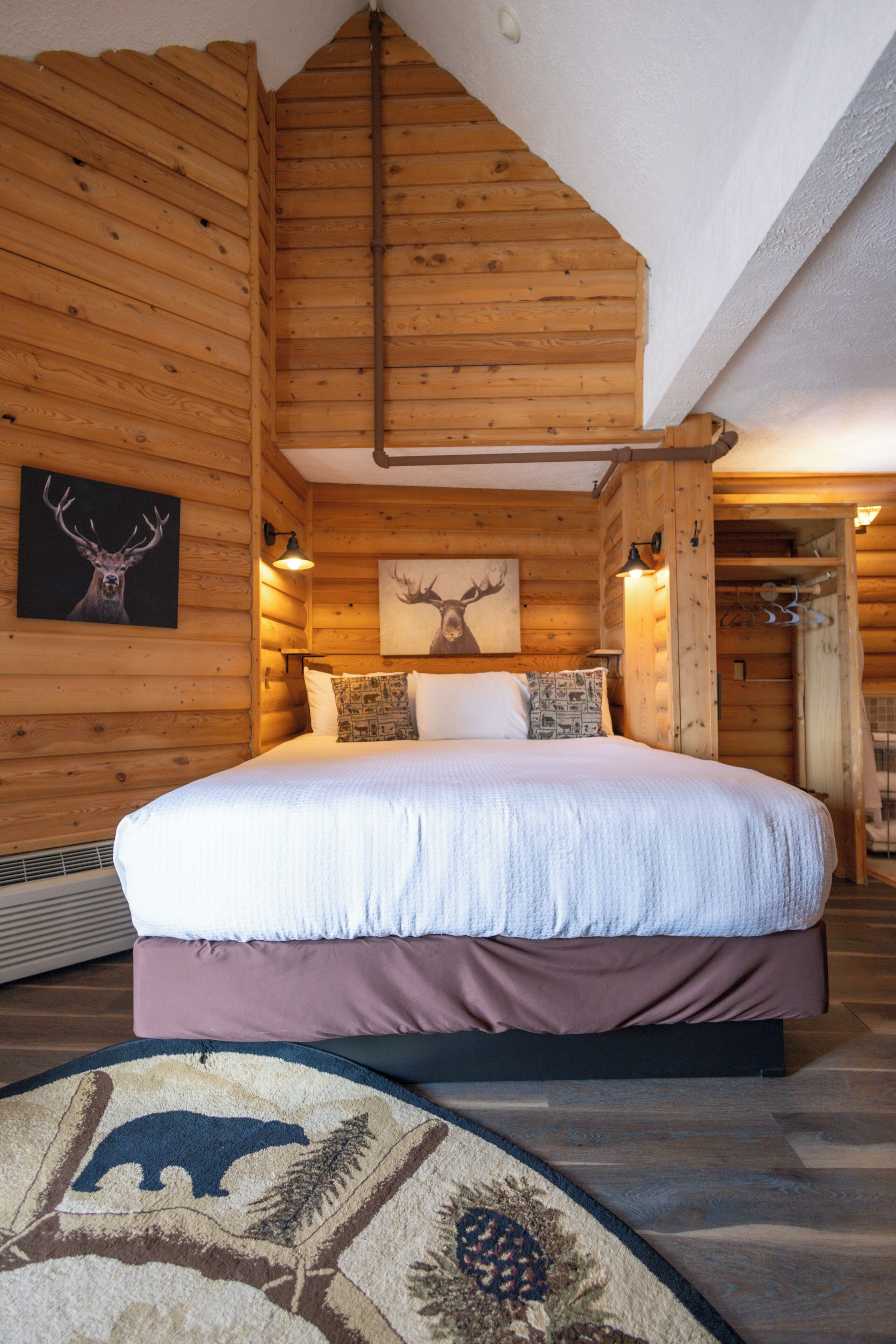 the up north room (2nd floor) | 1 bedroom, egyptian cotton sheets, premium bedding