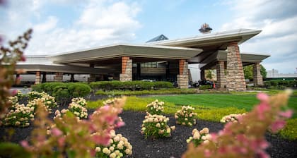 Mohegan Pennsylvania Casino Resort - Adults Only 21+