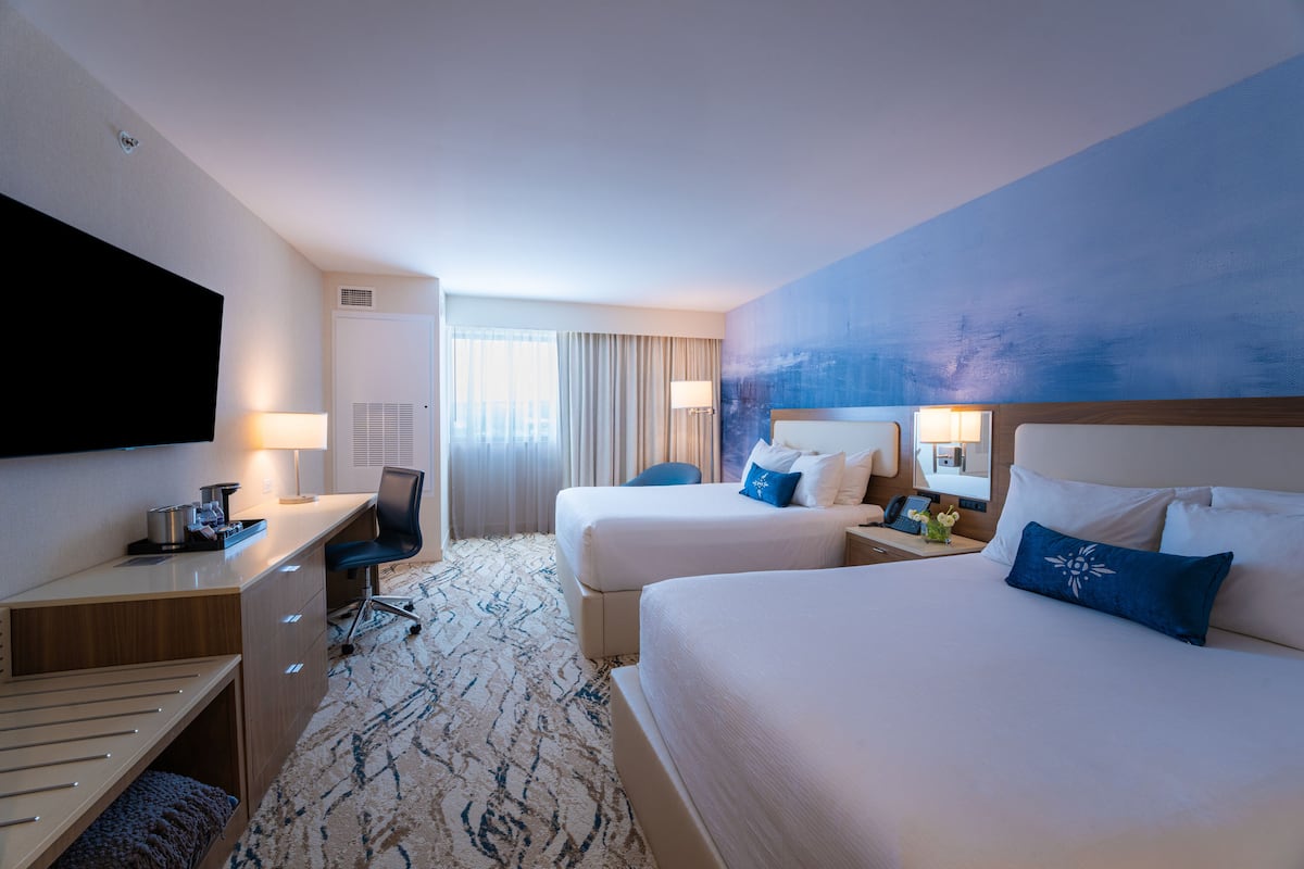 Premium bedding, pillowtop beds, in-room safe, desk
