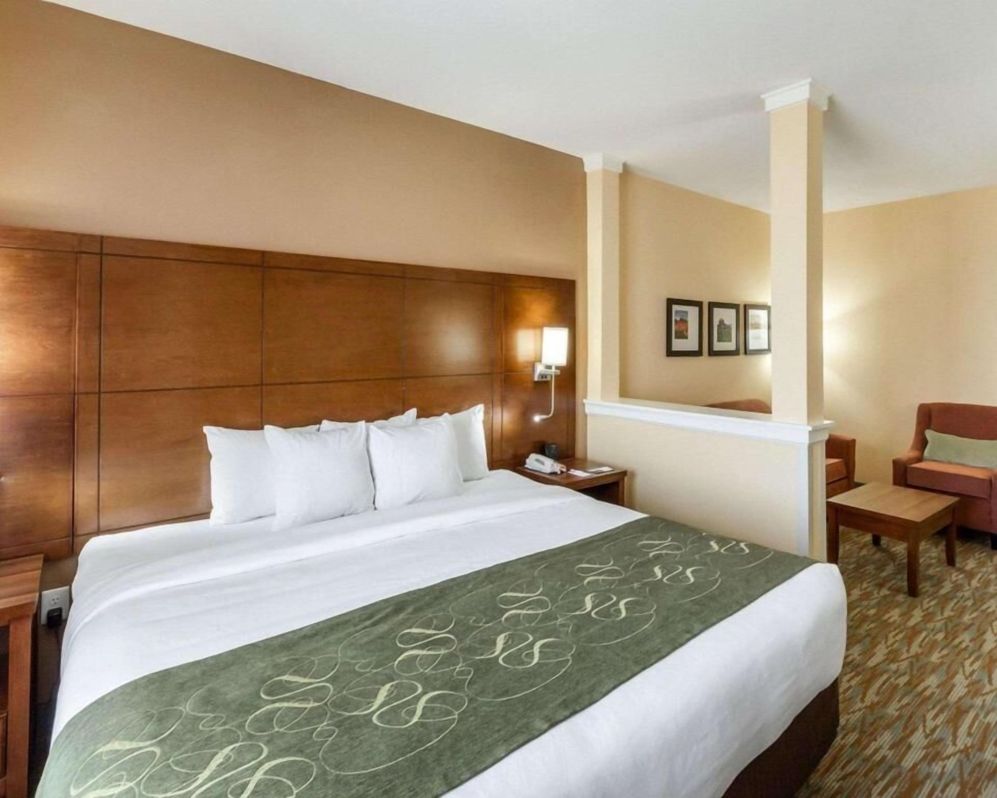 1 Schlafzimmer, Pillowtop-Betten, Schreibtisch, Bügeleisen/Bügelbrett