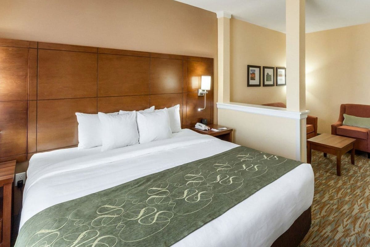 1 Schlafzimmer, Pillowtop-Betten, Schreibtisch, Bügeleisen/Bügelbrett