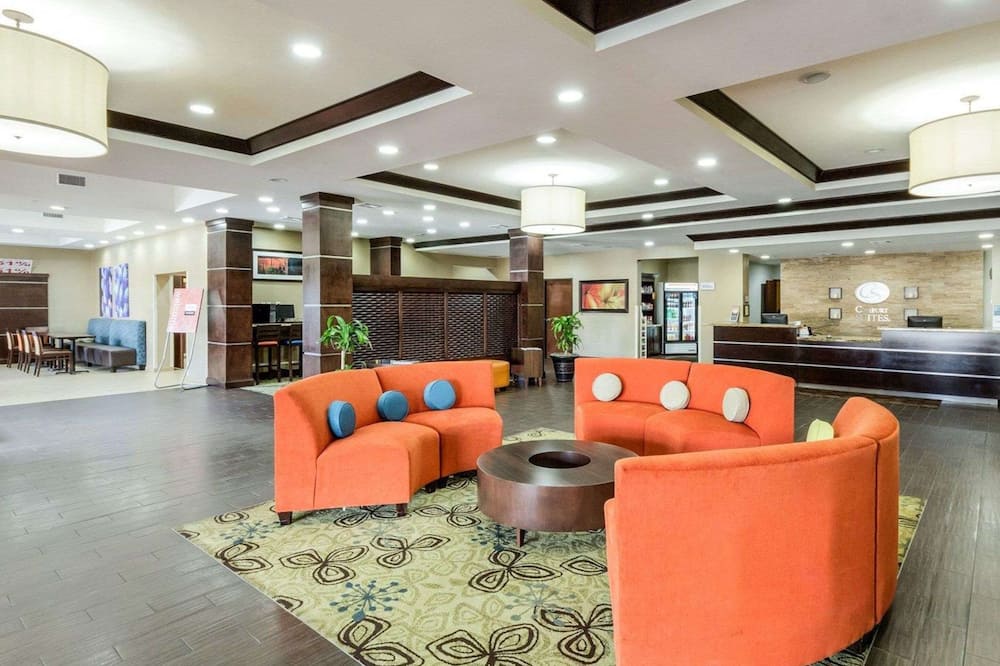 Comfort Suites Cotulla near I-35