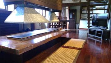 Traditional House, Japanese Futon | In-room dining