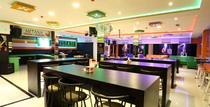 Karaoke bar