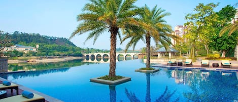 Indoor pool, outdoor pool