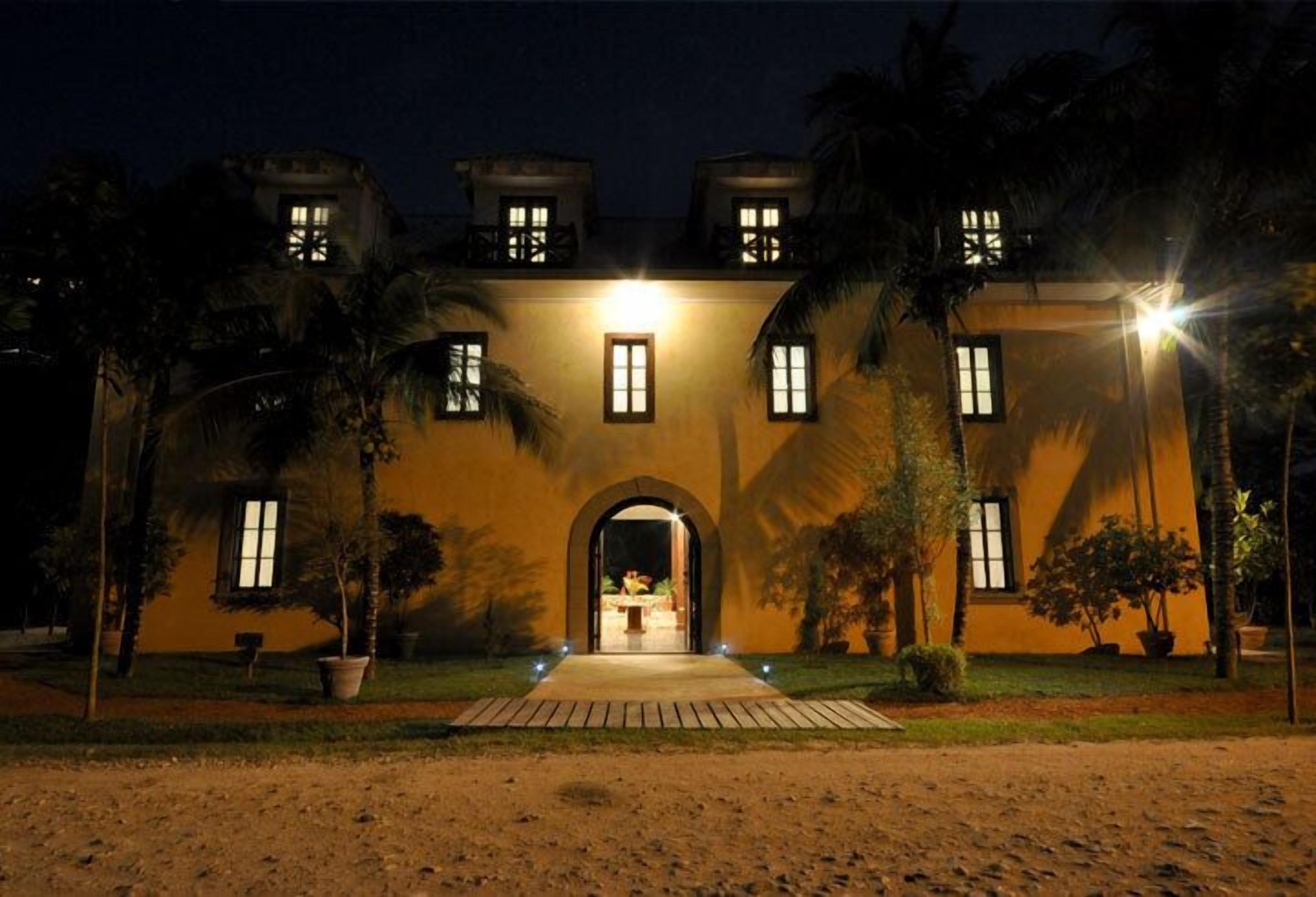 Front of property – evening/night