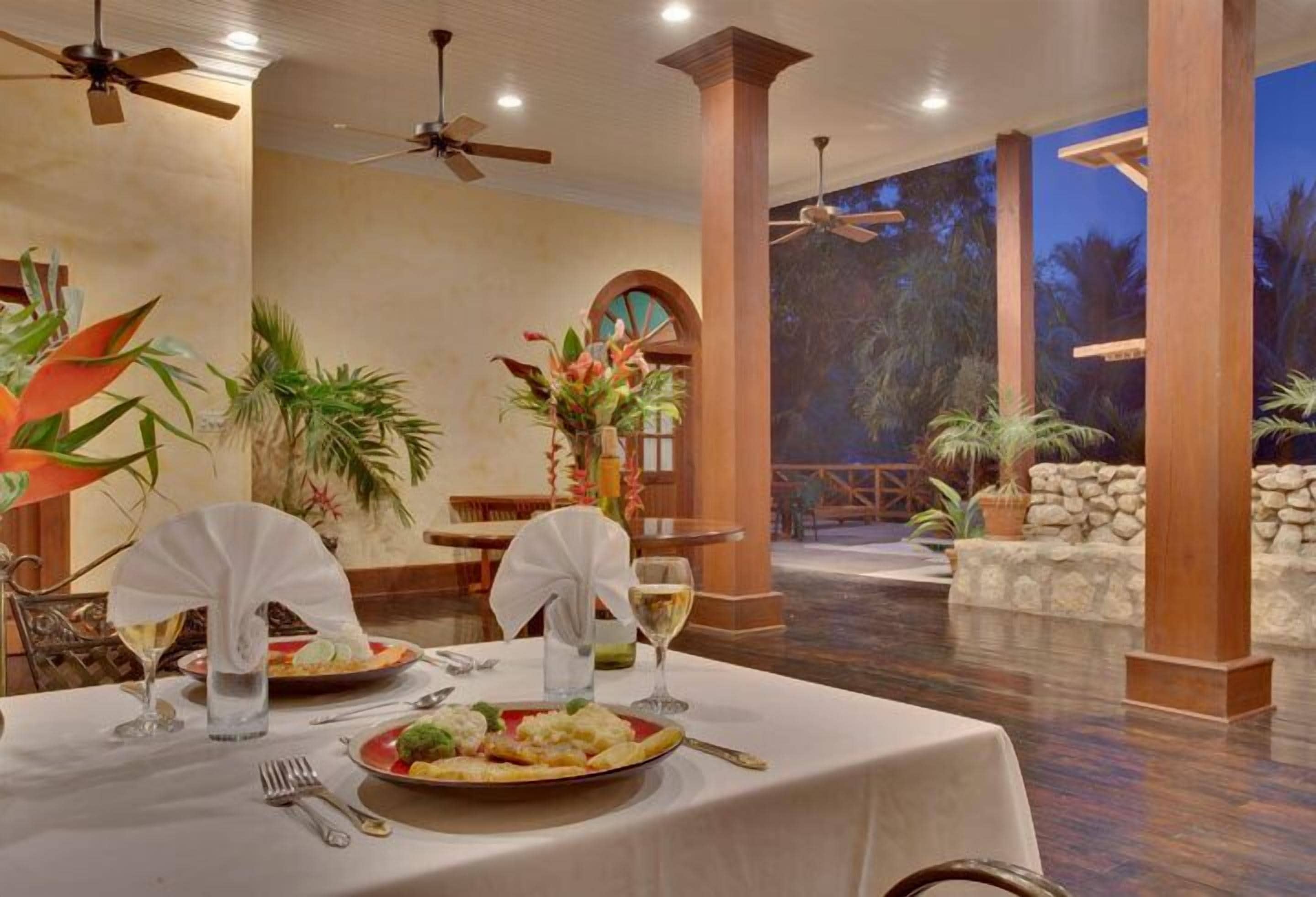 daily cooked-to-order breakfast (usd 6.00 per person)