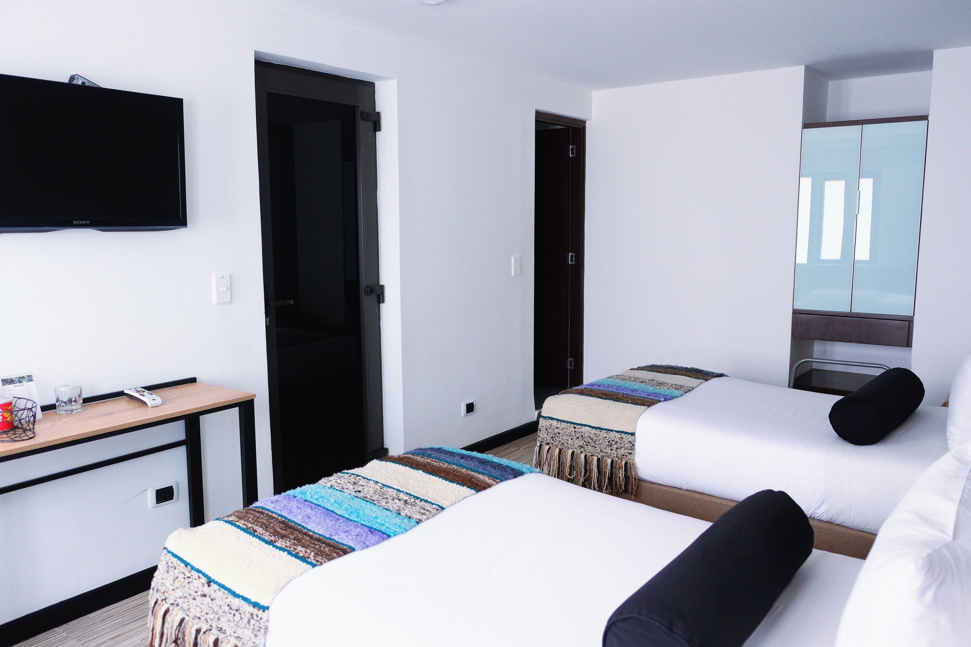 standard twin room | 1 bedroom, hypo-allergenic bedding, in-room safe, desk