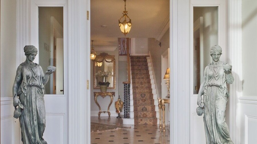 West Longridge Manor B&B