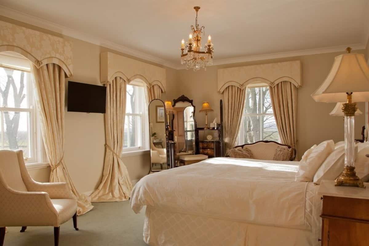 1 habitación y ropa de cama