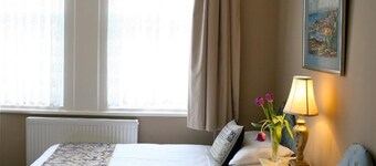 Melrose Guest House