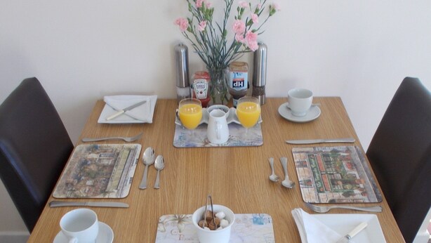 Restaurant - Penarth Guest House (Par)