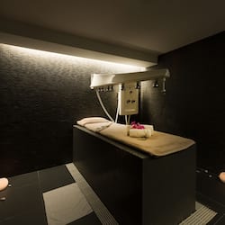Sauna, hot tub, Turkish bath/hammam, body treatments, hydrotherapy