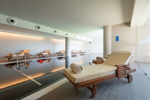 Indoor pool, seasonal outdoor pool