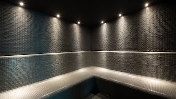 Sauna, hot tub, Turkish bath/hammam, body treatments, hydrotherapy
