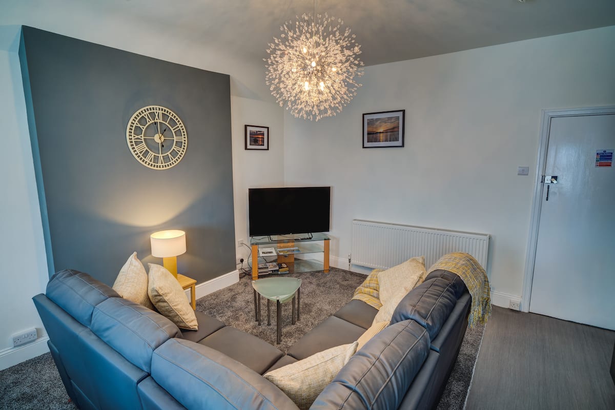 Tweepersoonskamer, en-suite badkamer, uitzicht op zee (Top floor double) | Lounge