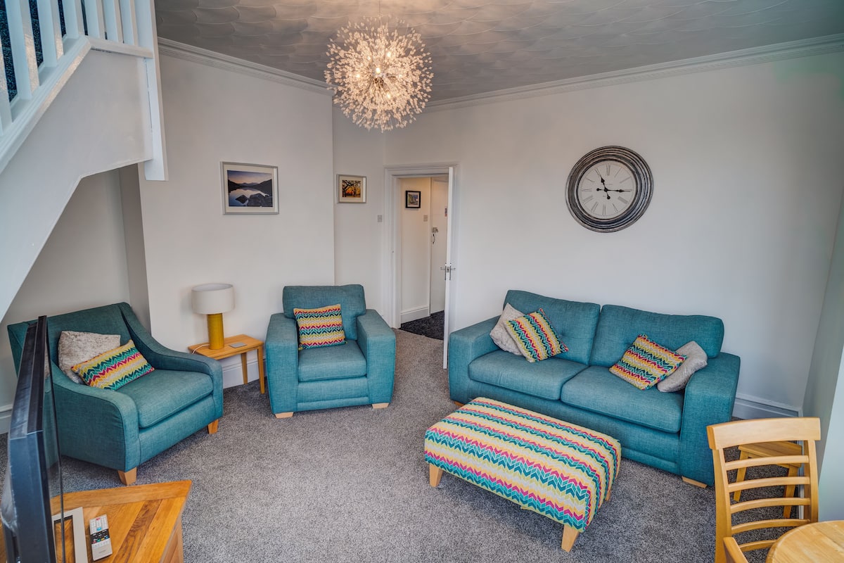 Tweepersoonskamer, en-suite badkamer | Lounge
