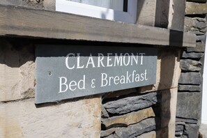 Exterior - Claremont (Windermere)