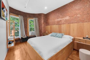 Exclusive Double Room, 1 Queen Bed, Shared Bathroom - Morris Guest House (Bronx)