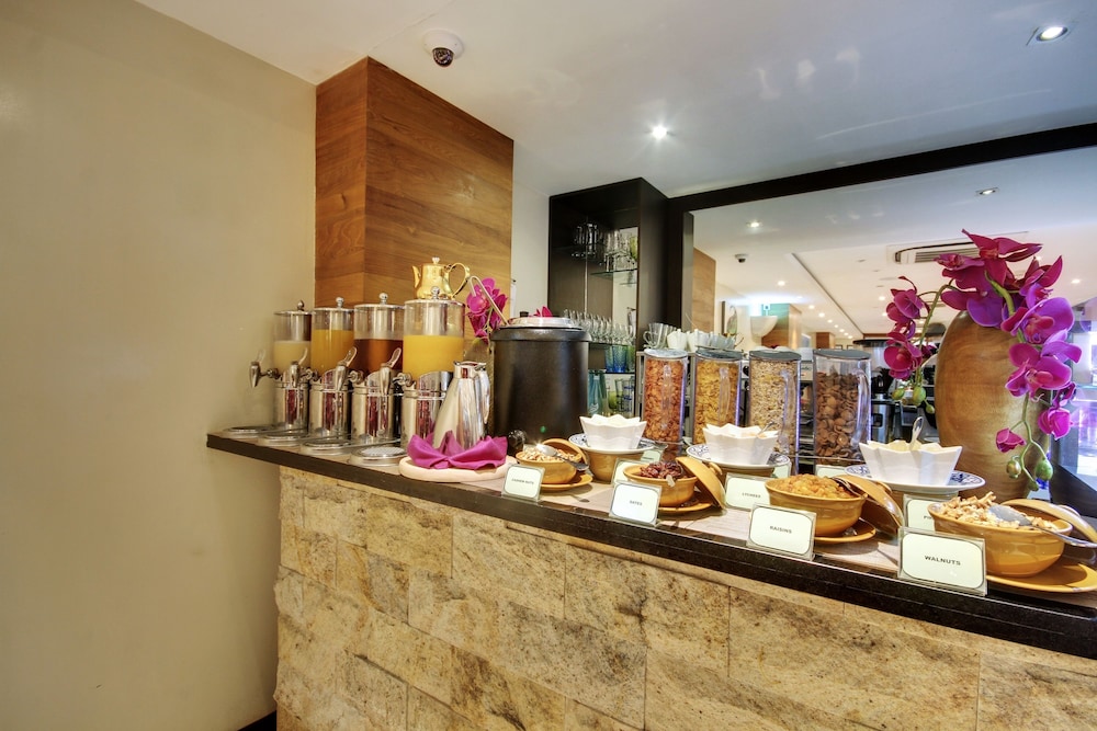 The Somerset Hotel - Bild 2