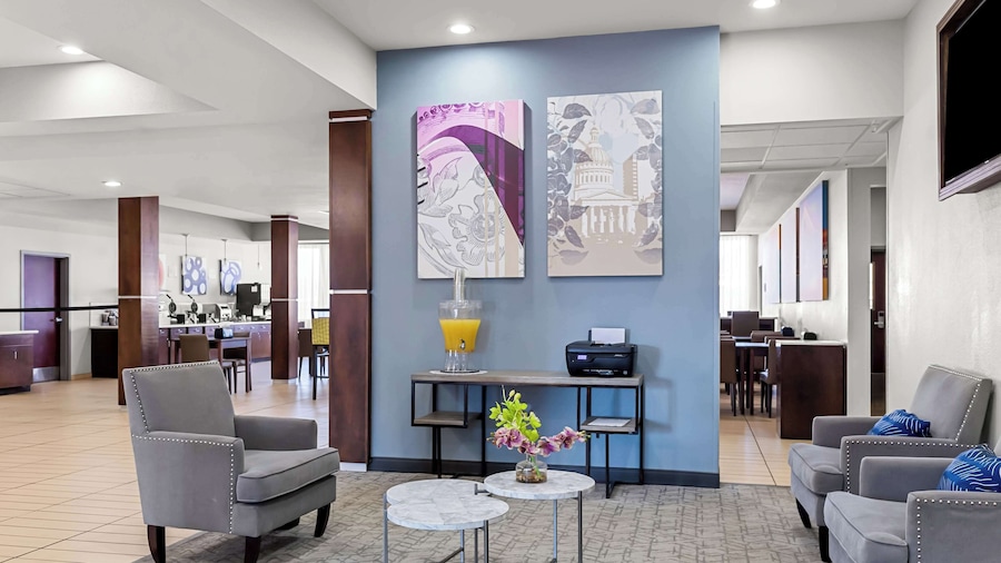 Best Western St. Louis Airport North Hotel & Suites
