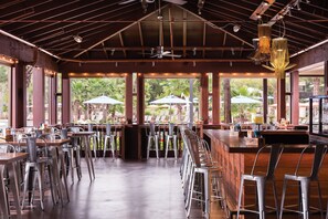 5 restaurantes, café da manhã, culinária espanhola