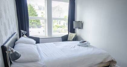 Headlands - Room Only Accommodation