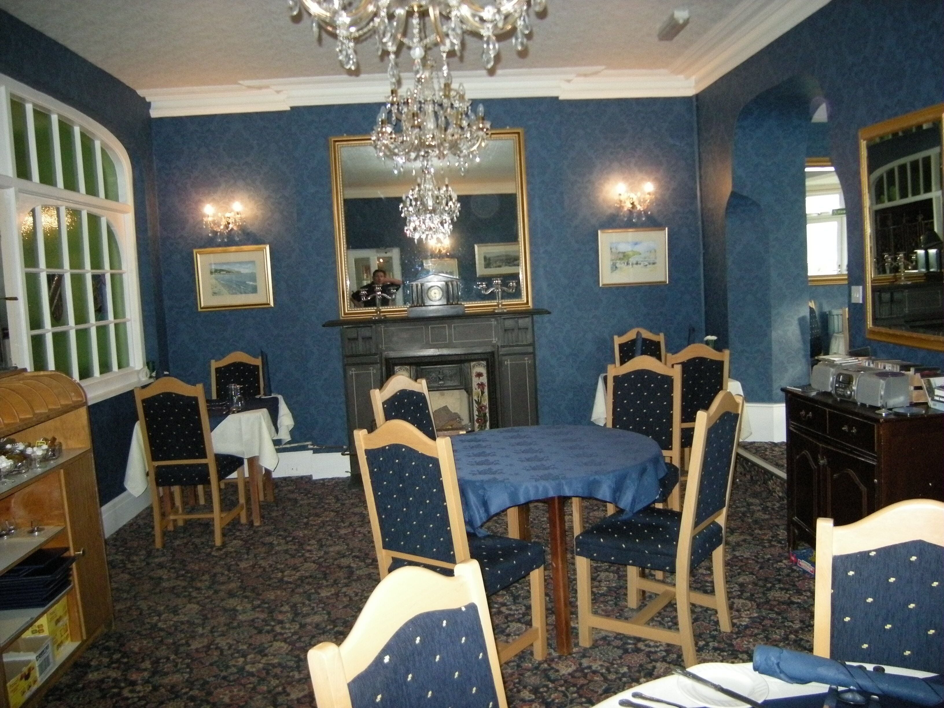 restaurant